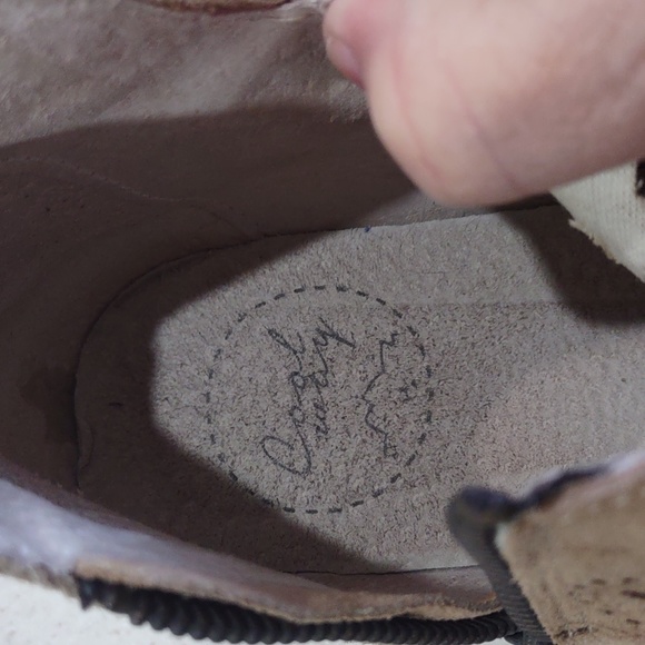 Coolway Tan Nelia Perforated Leather Side Zip Peep Toe Shoes Size 41/US 10 EUC - Picture 8 of 14